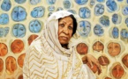 كمالا إسحاق فنانة سودانية رفضت وسام فرنسا للفنون والاداب 